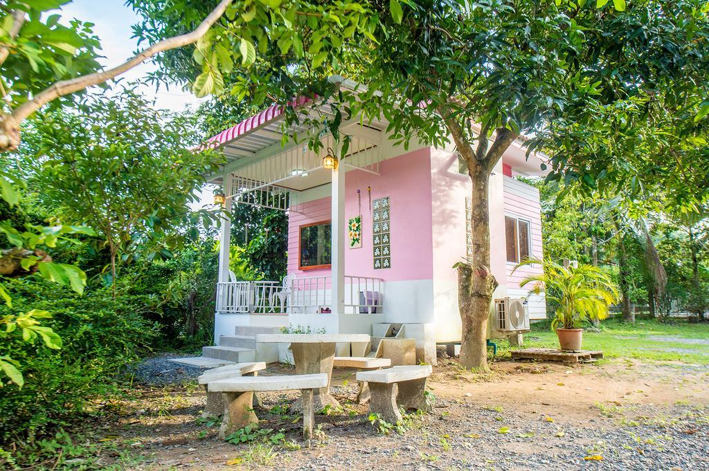 Poomvarin Resort Ban Wang Takhrai Екстериор снимка